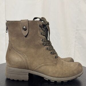 Rockport Women's Olive Lace Up Boots